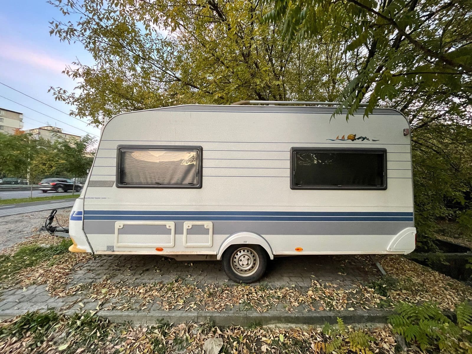 RV and motorhome glass replacement